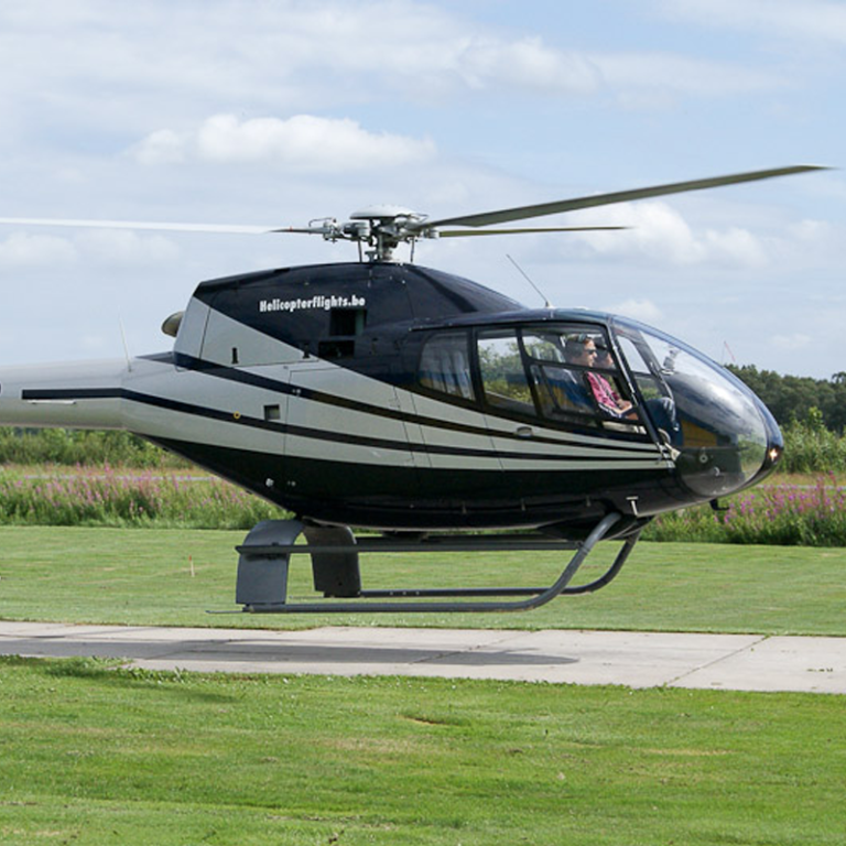Privévlucht helikopter 4 personen 30 minuten in EC120B • Knokke Heliport Privévlucht helikopter 4 personen 30 minuten in EC120B • Knokke Heliport